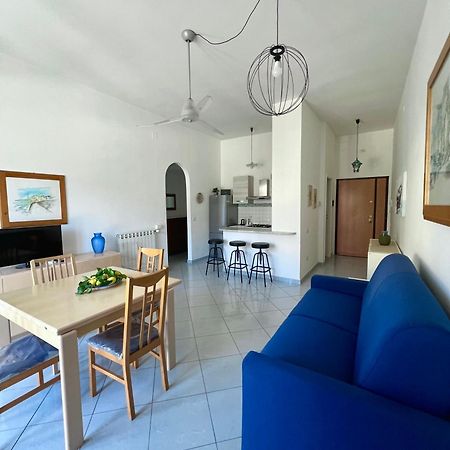 马奥莱La Casa Lungo Il Mare公寓 外观 照片