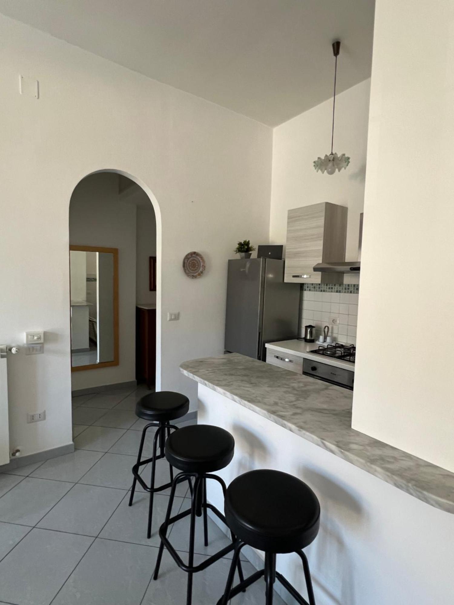 马奥莱La Casa Lungo Il Mare公寓 外观 照片